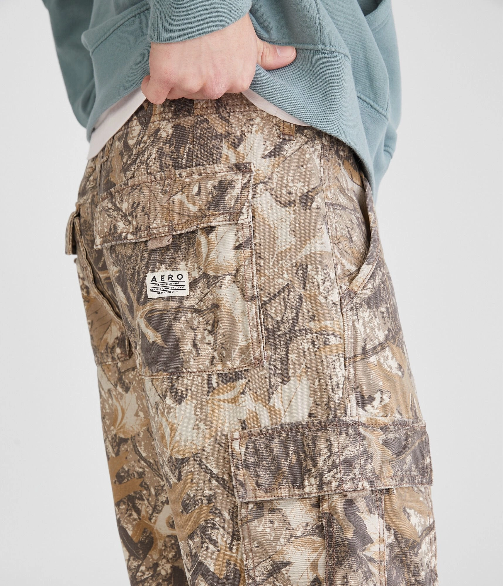 Aeropostale Forest Camo Baggy Cargo Pants