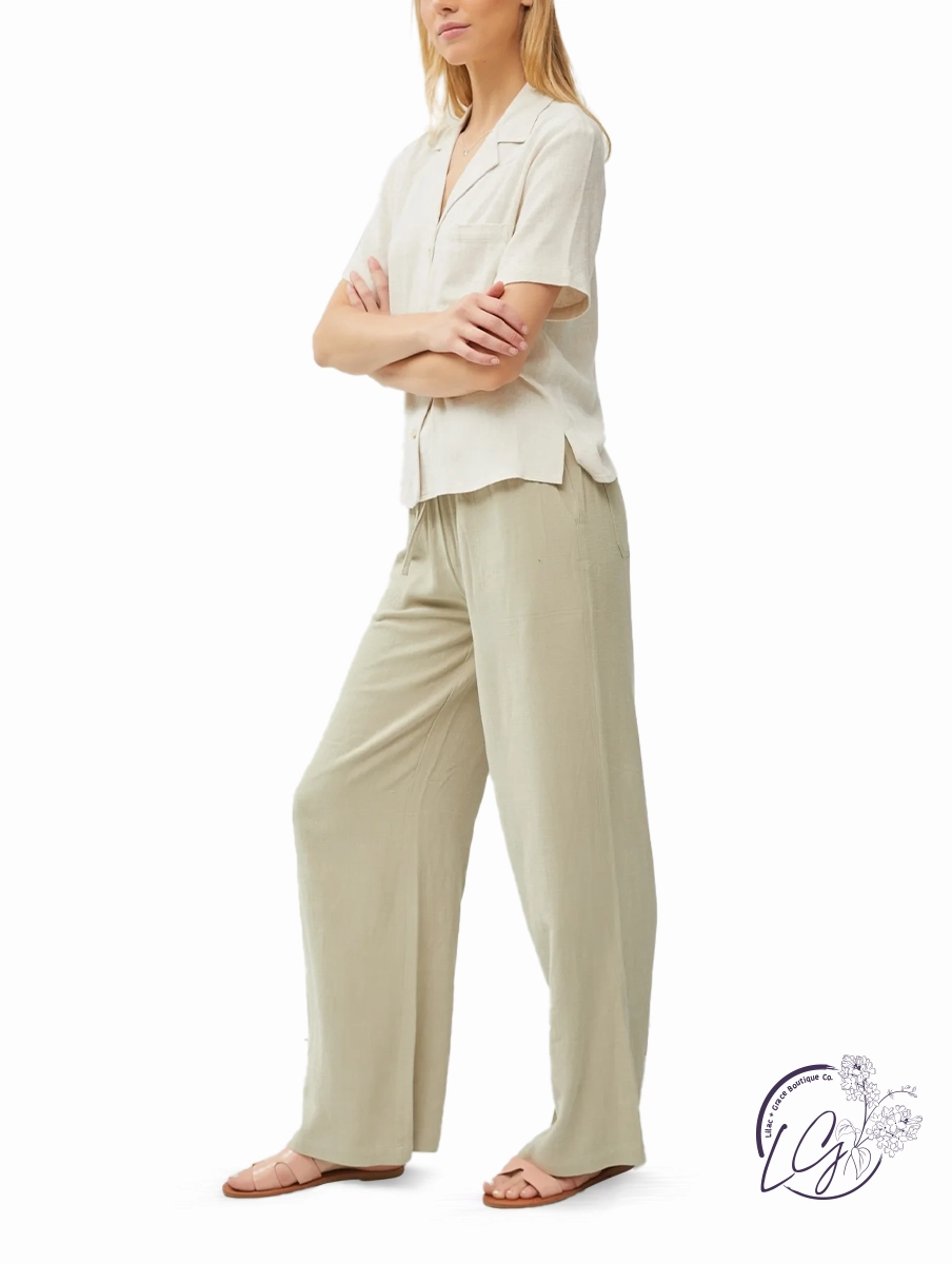 Airy Wide Leg Trousers