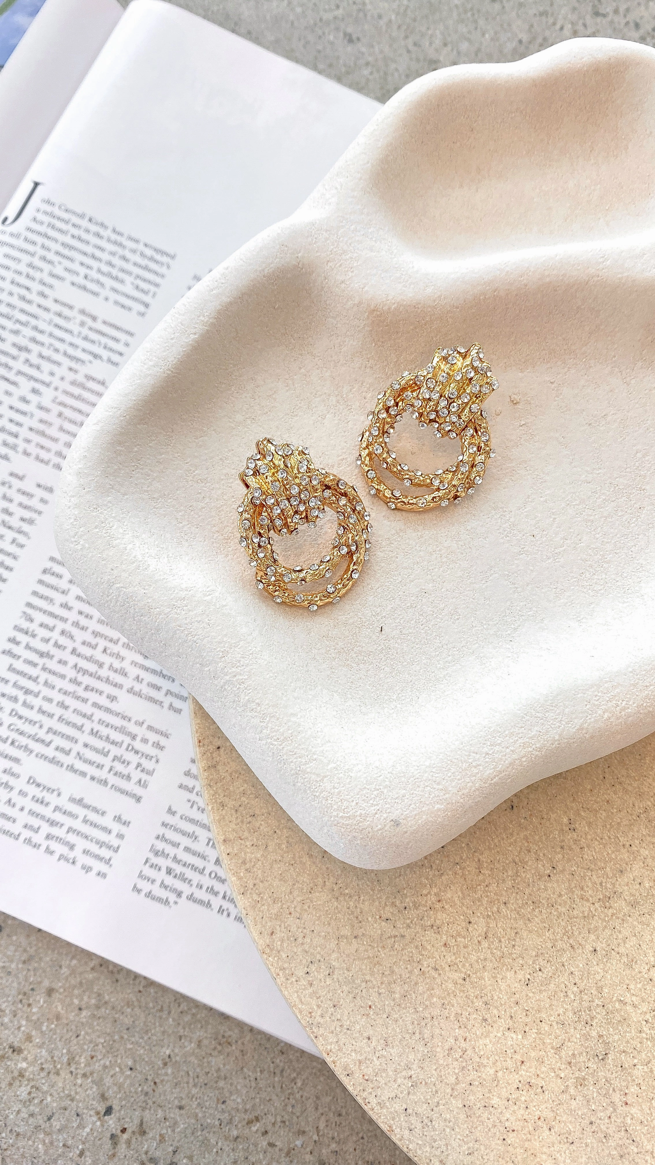 ala Earrings - Gold