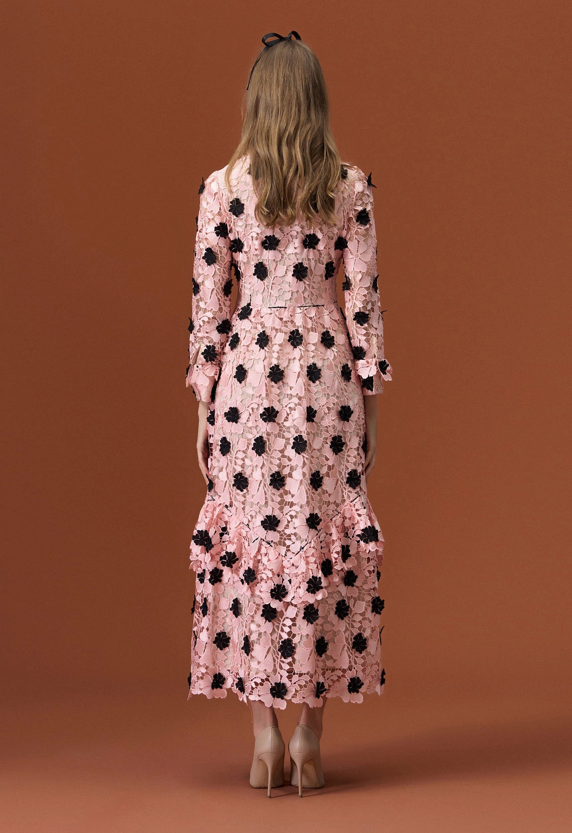 Black Lace Detailing Pink Jacquard Evening Dress