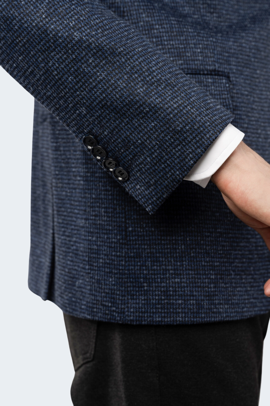 Blue and Black Houndstooth Sportcoat