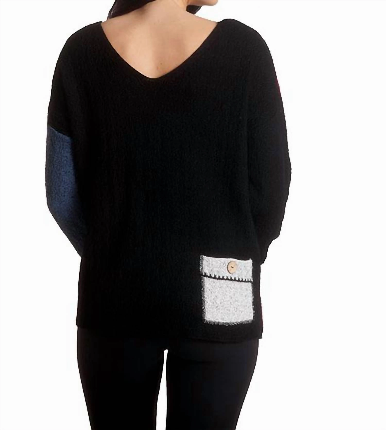 Boucle Reversible V-Neck Top In Winecombo