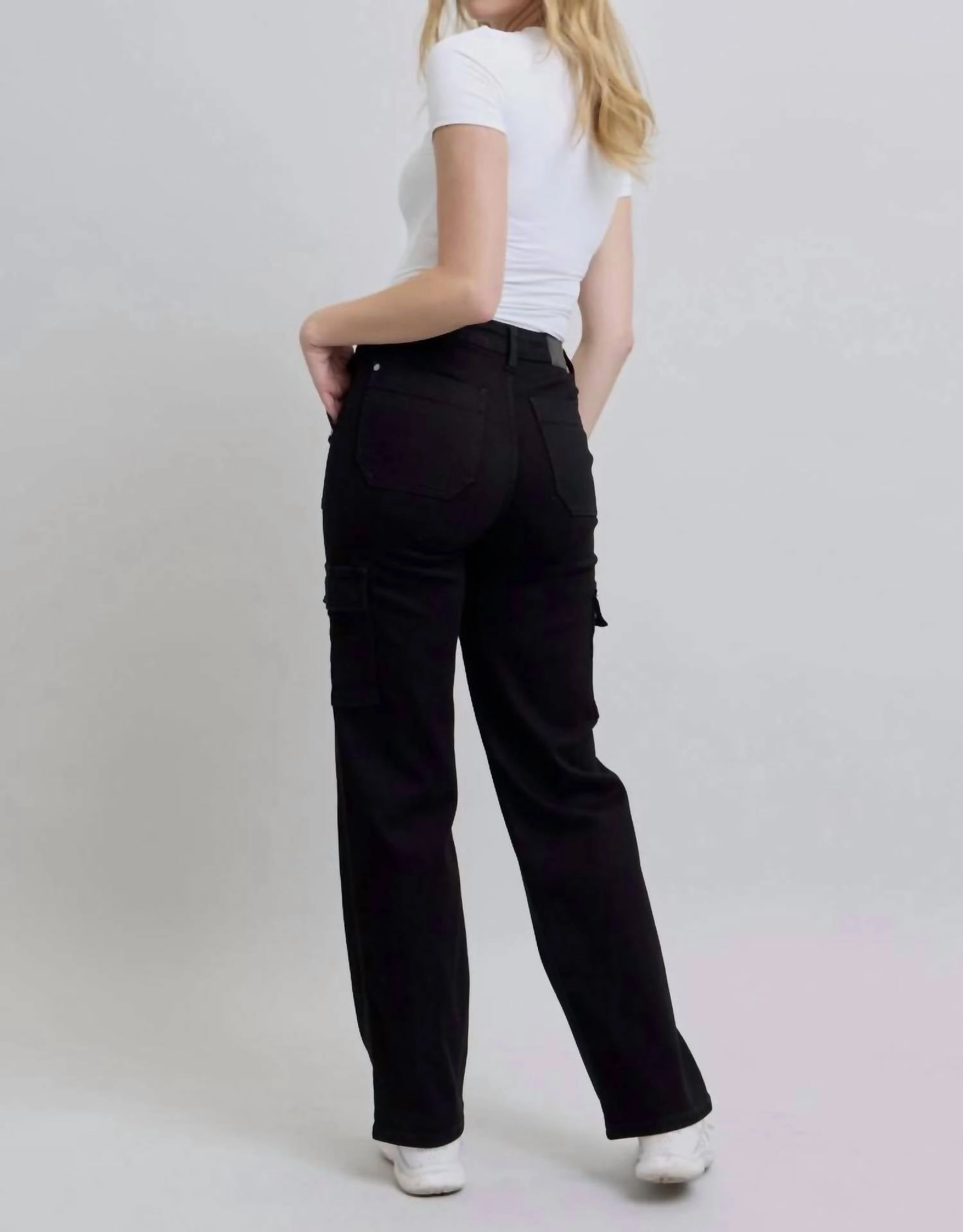 Cargo Wide Leg Jeans In Black