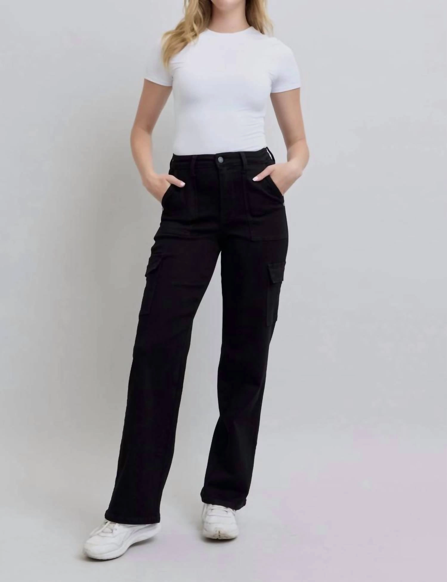 Cargo Wide Leg Jeans In Black