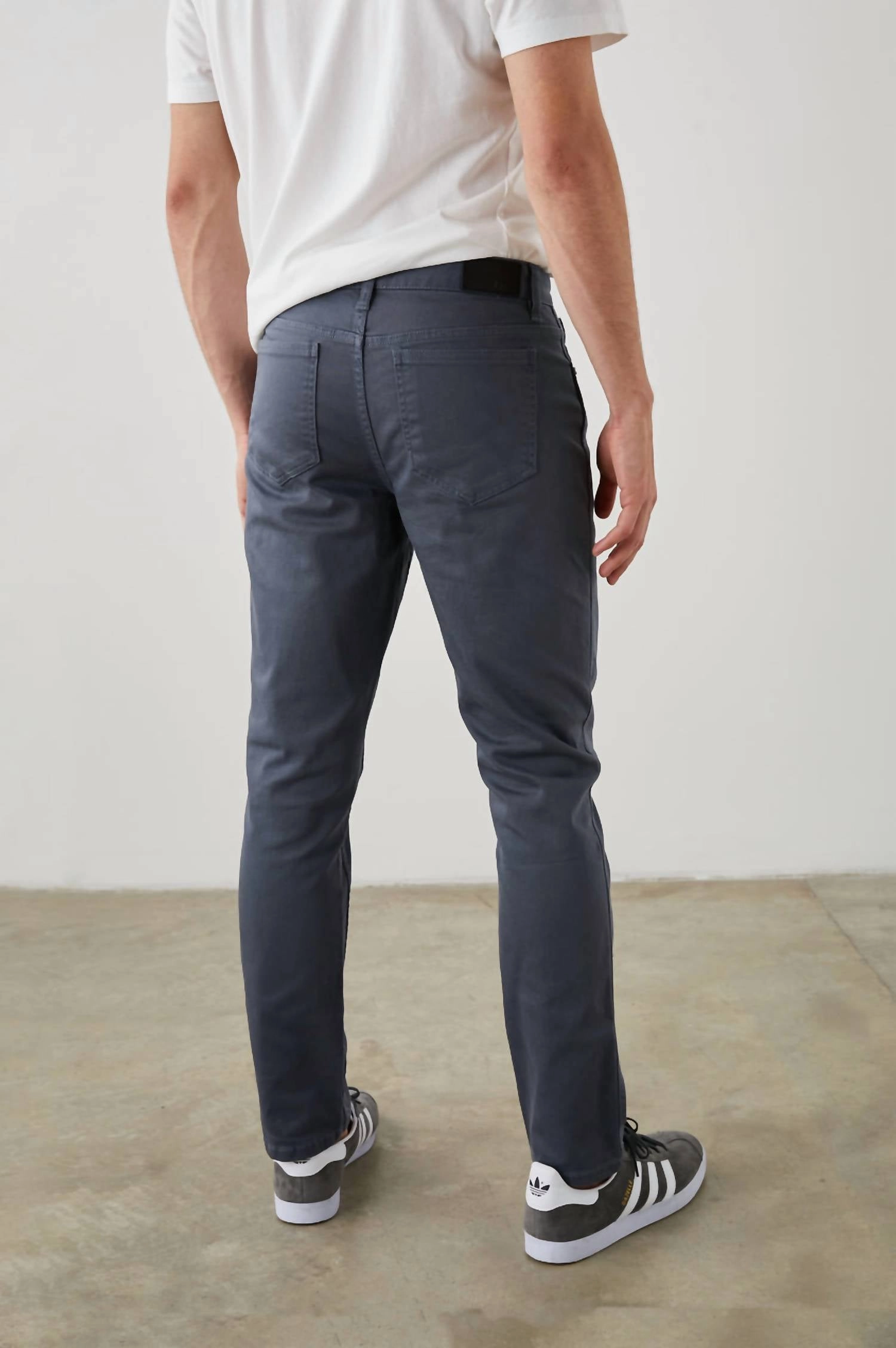 Carver Pants In Ensign Blue