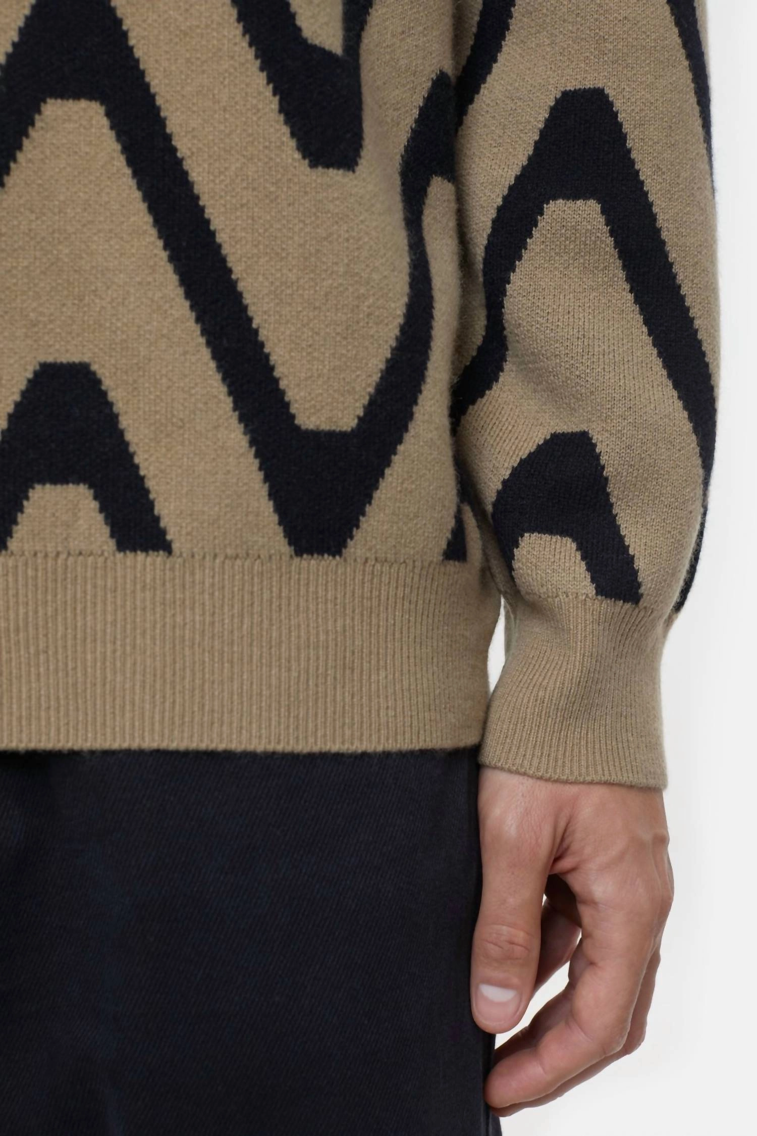 Cashmere Mix Sweater In Taupe/beige/black