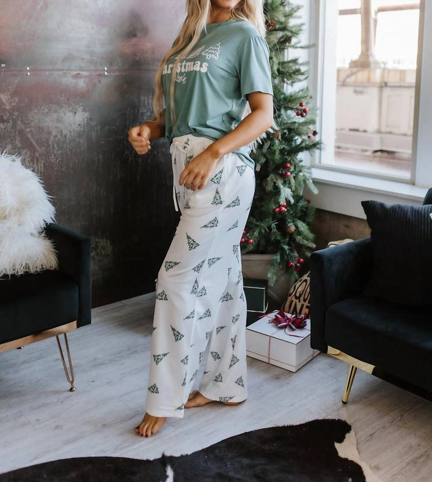 Christmas Vibes Loungewear Set In Skobeloff