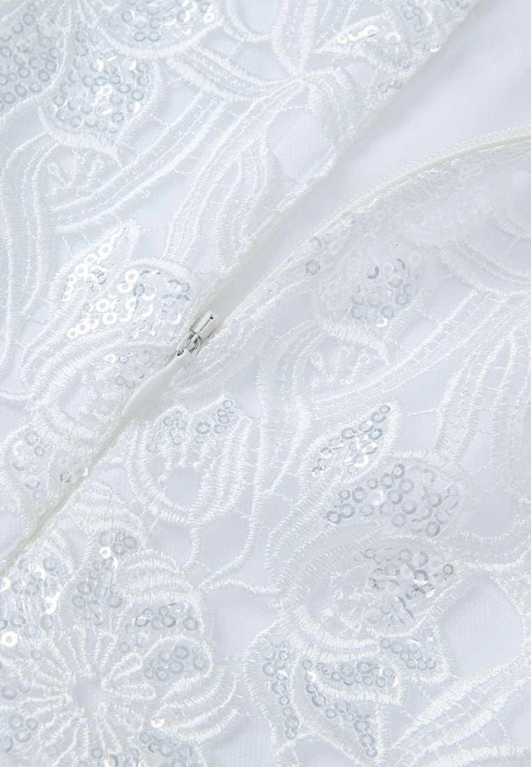 Embellished Pop-up Detail Hollow-carved Lace Dress