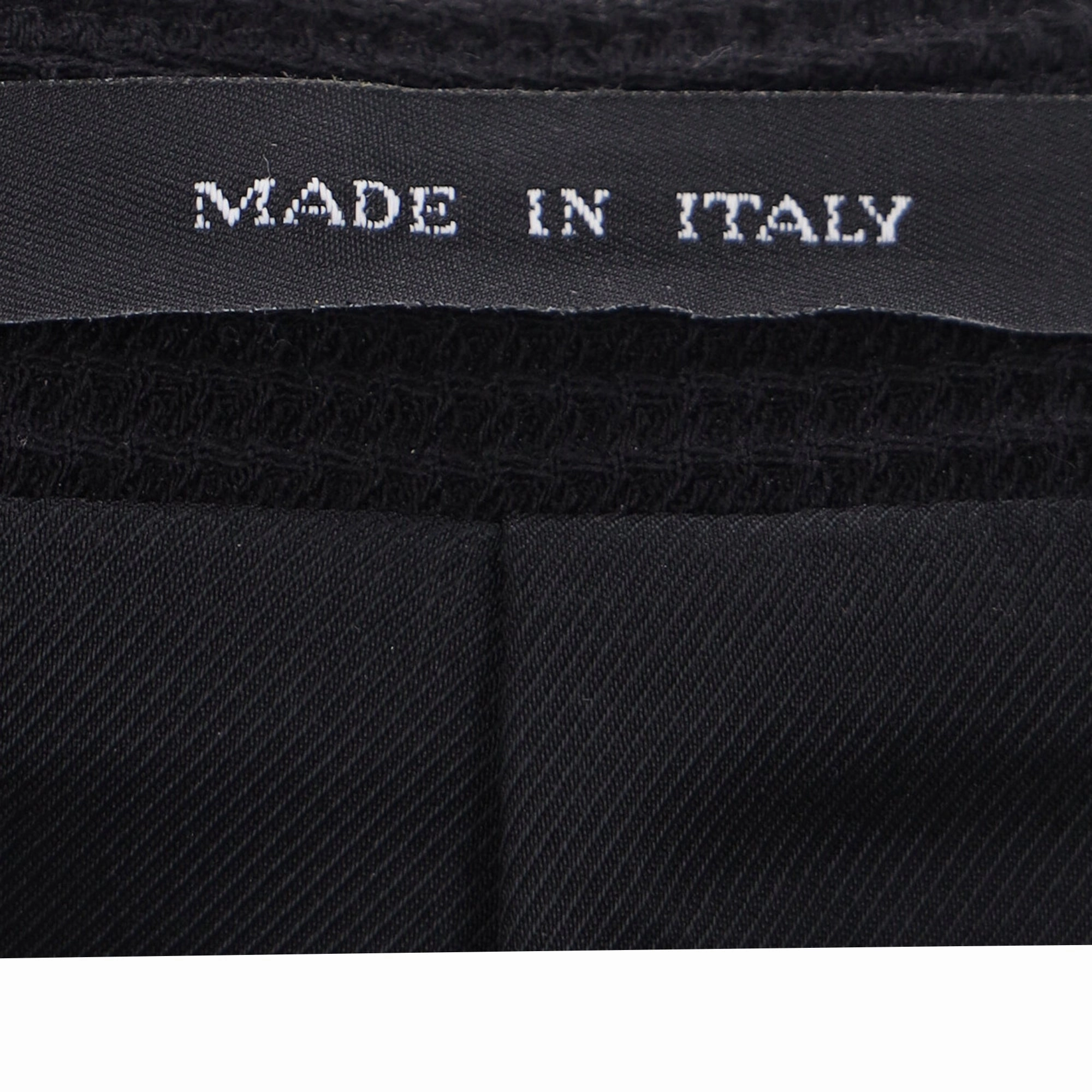 Emporio Armani Single-Breasted Balzer with Pockets in Black Wool