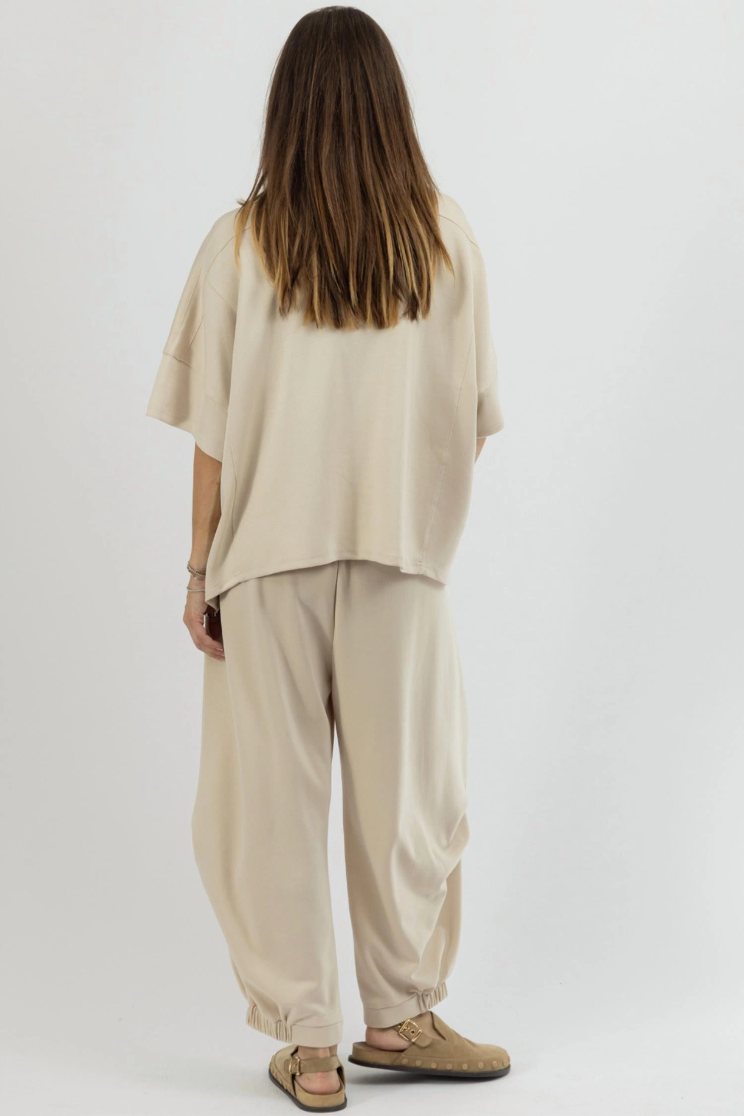 Gotta Have It Set In Beige