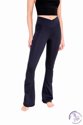 High-Waisted Crossover Leggings affordable athletic pants for men