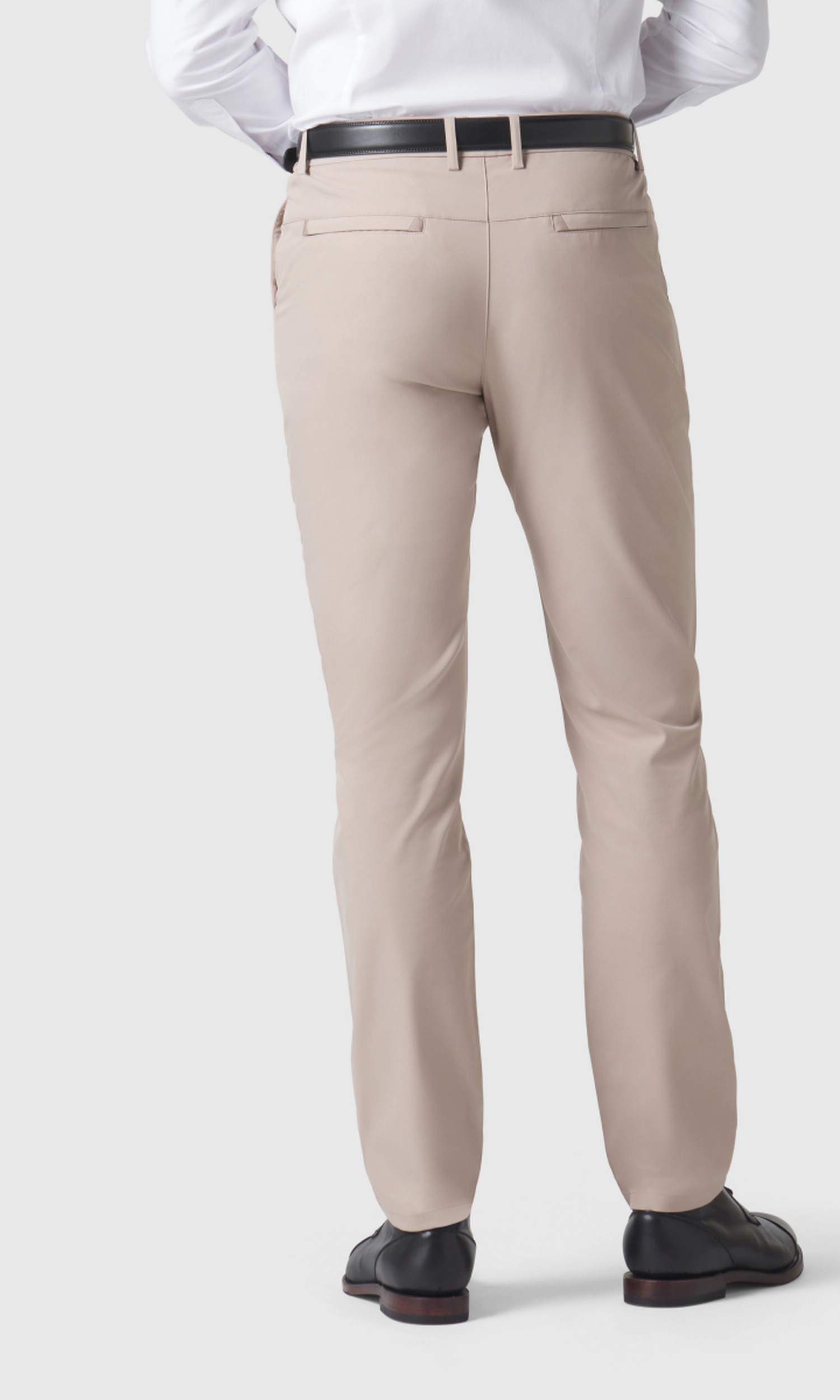 Jetsetter Tech Pant Slim Fit 3-Pack in Oat Khaki