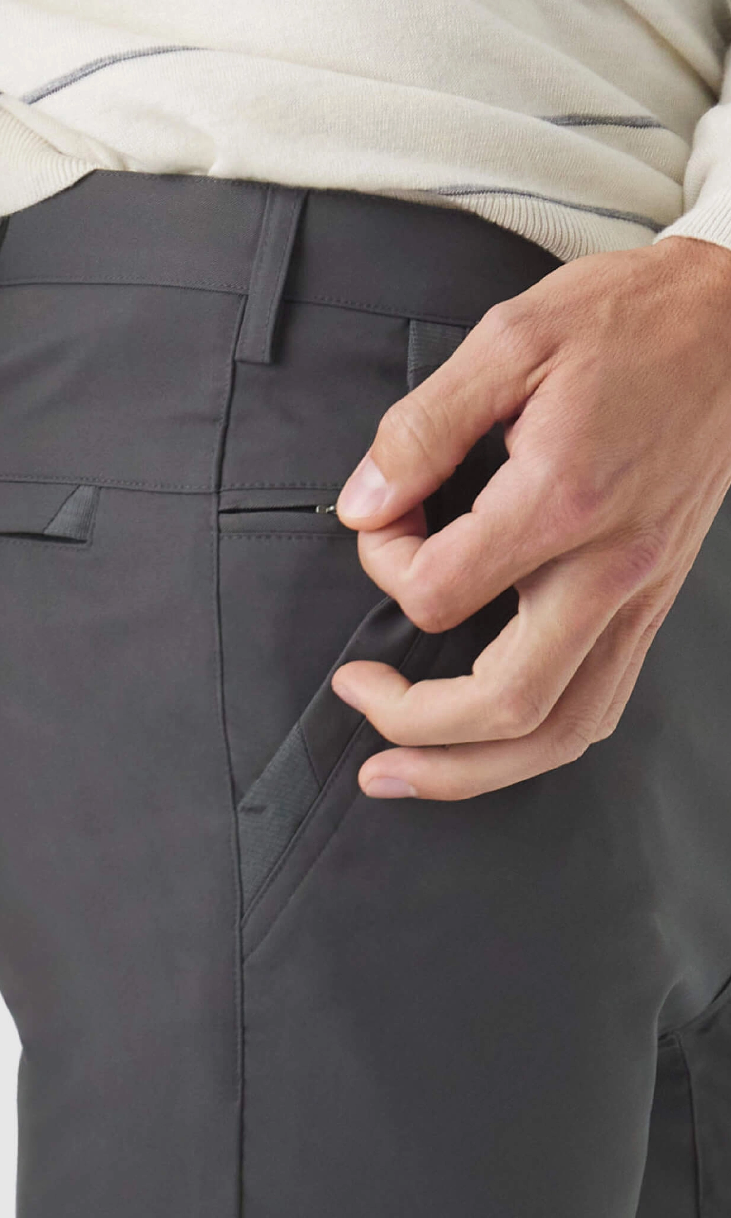 Jetsetter Tech Pant Slim Fit in Charcoal Gray