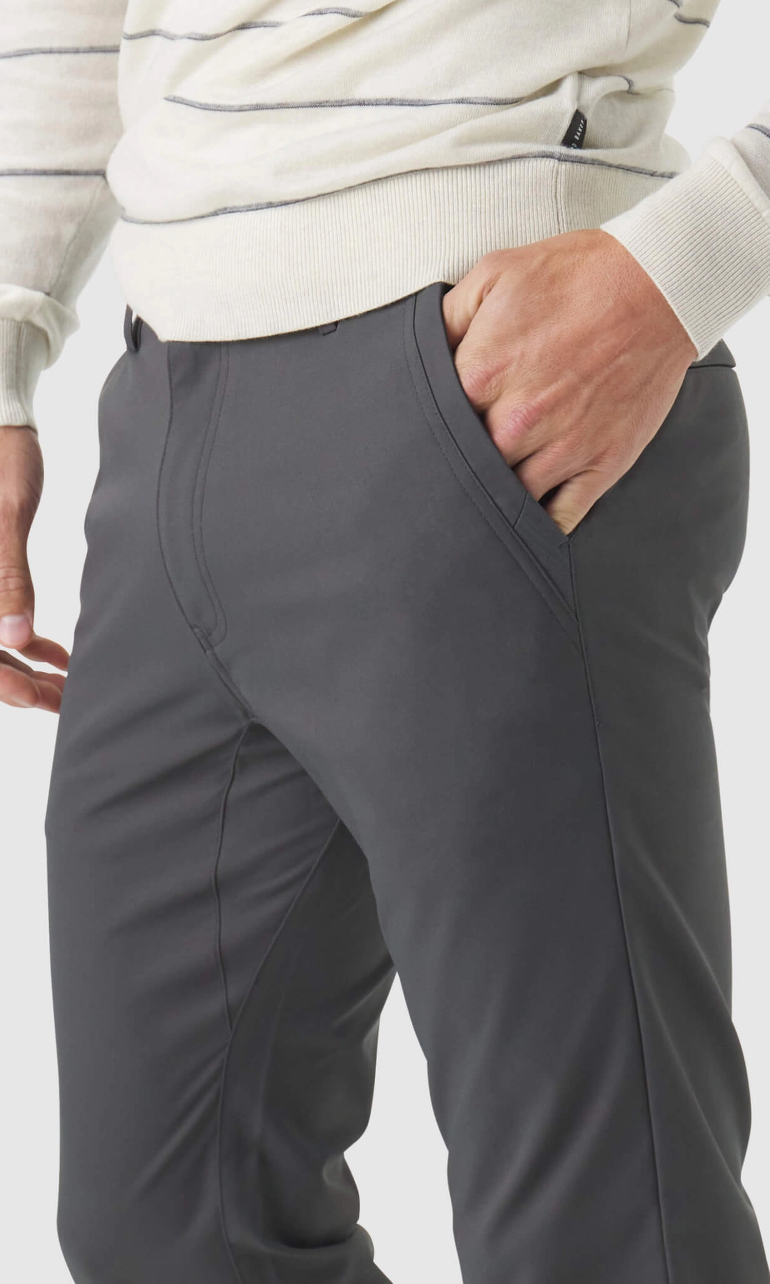 Jetsetter Tech Pant Slim Fit in Charcoal Gray