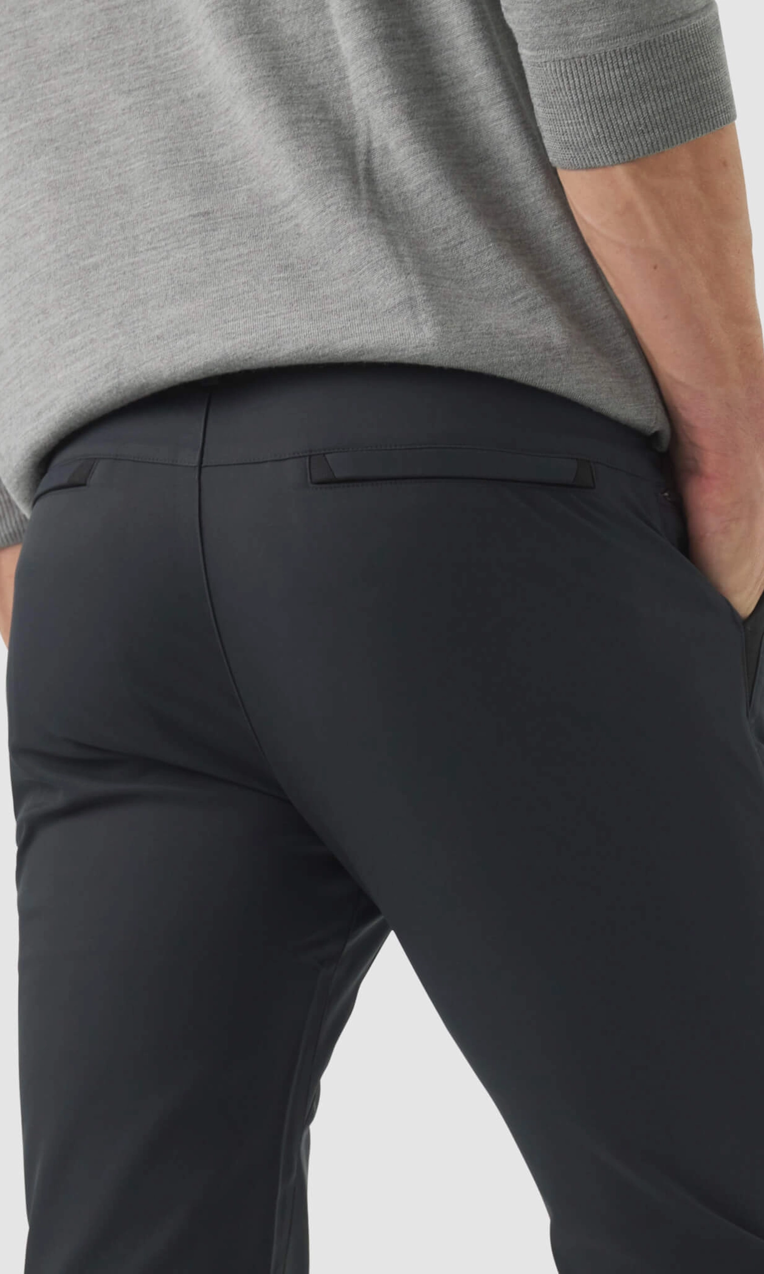 Jetsetter Tech Pant Slim Fit in Space Black