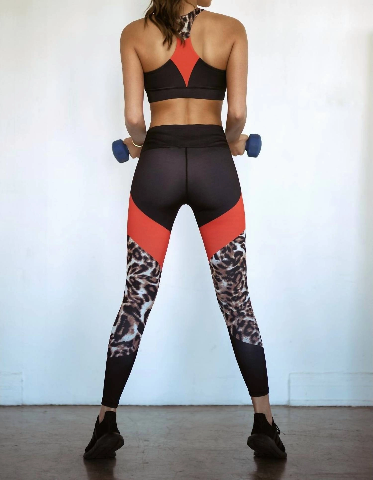 Leopard Activewear Set In Multicolor