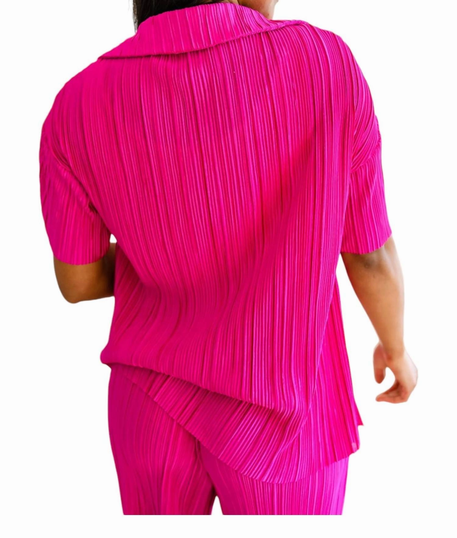 Low Key Perfect Plisse Set In Hot Pink