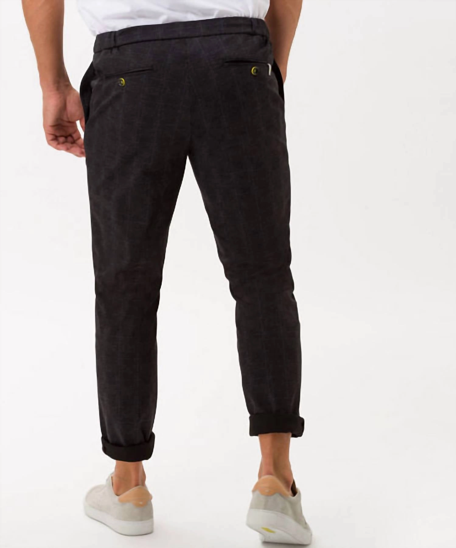 Men's J-Tech Drawstring Jogger In Black