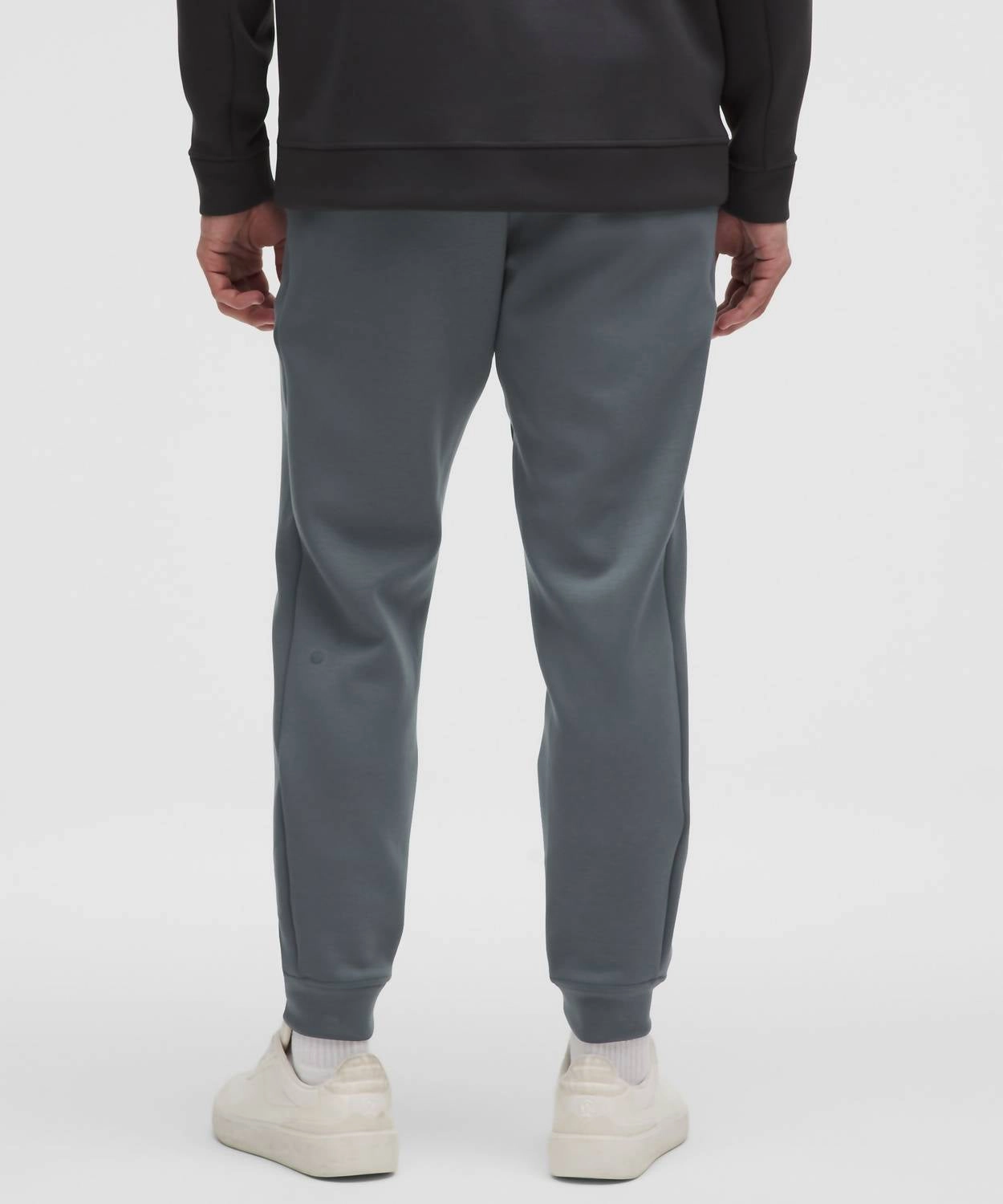Men's Smooth Spacer Jogger In Oil Grey