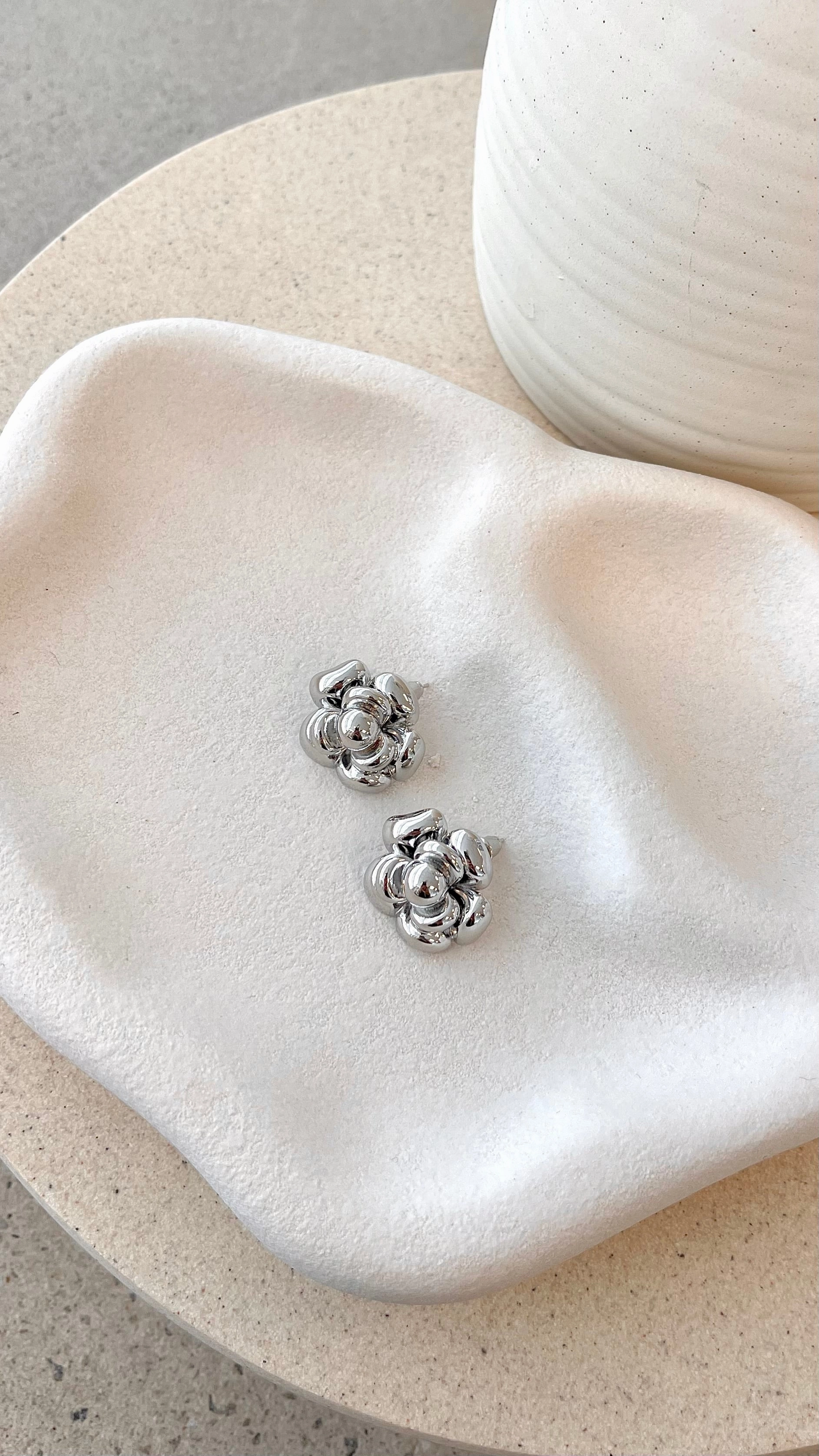 Mira Earrings - Silver