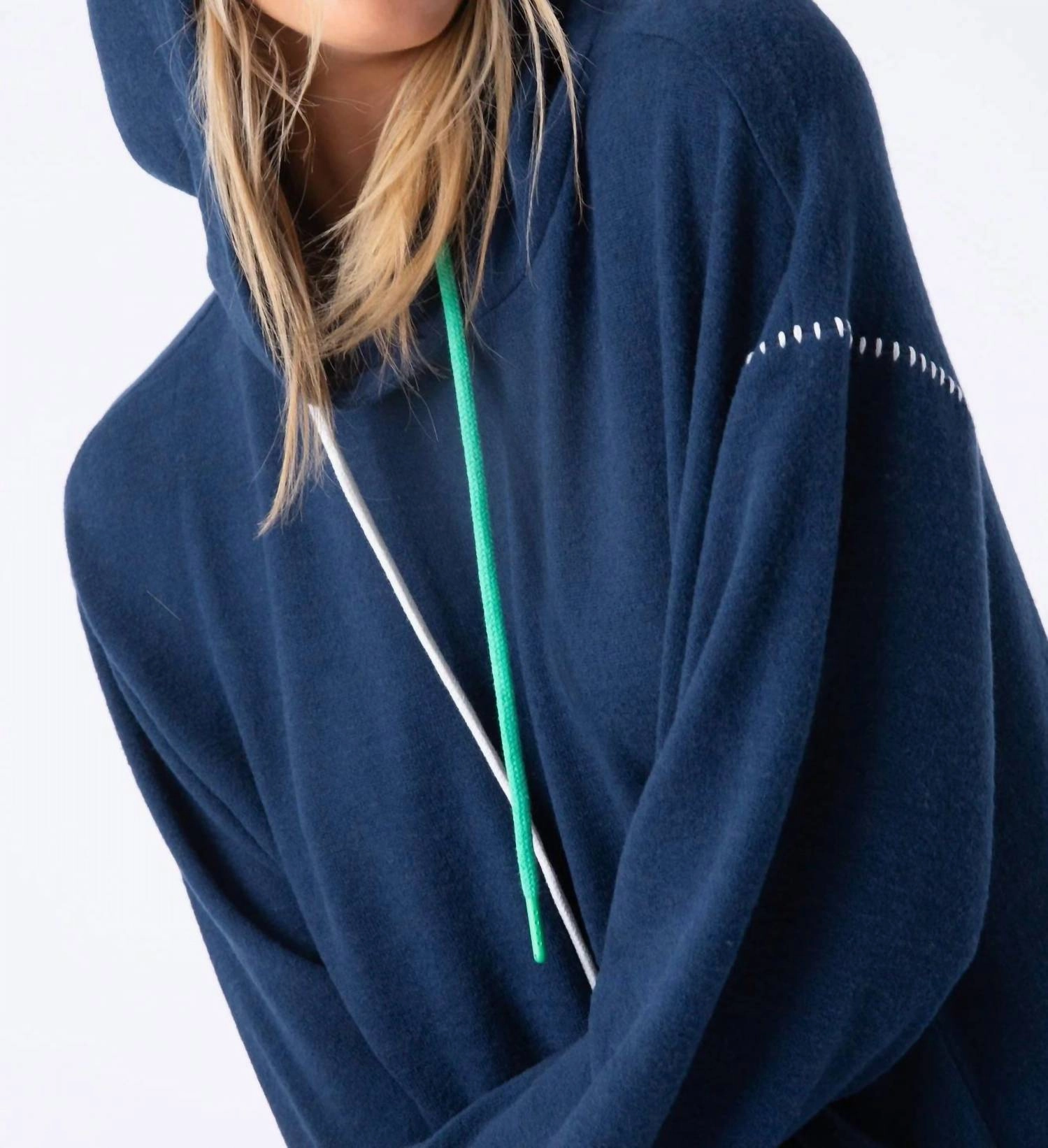 Ocean Breeze Lounge Set In Navy