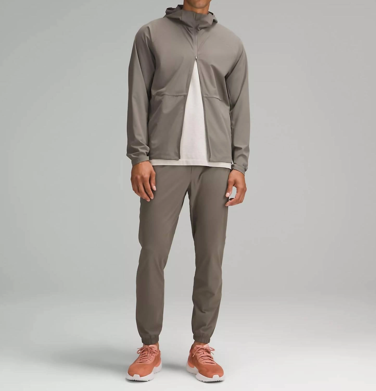 Pace Breaker Jogger Regular In Rover