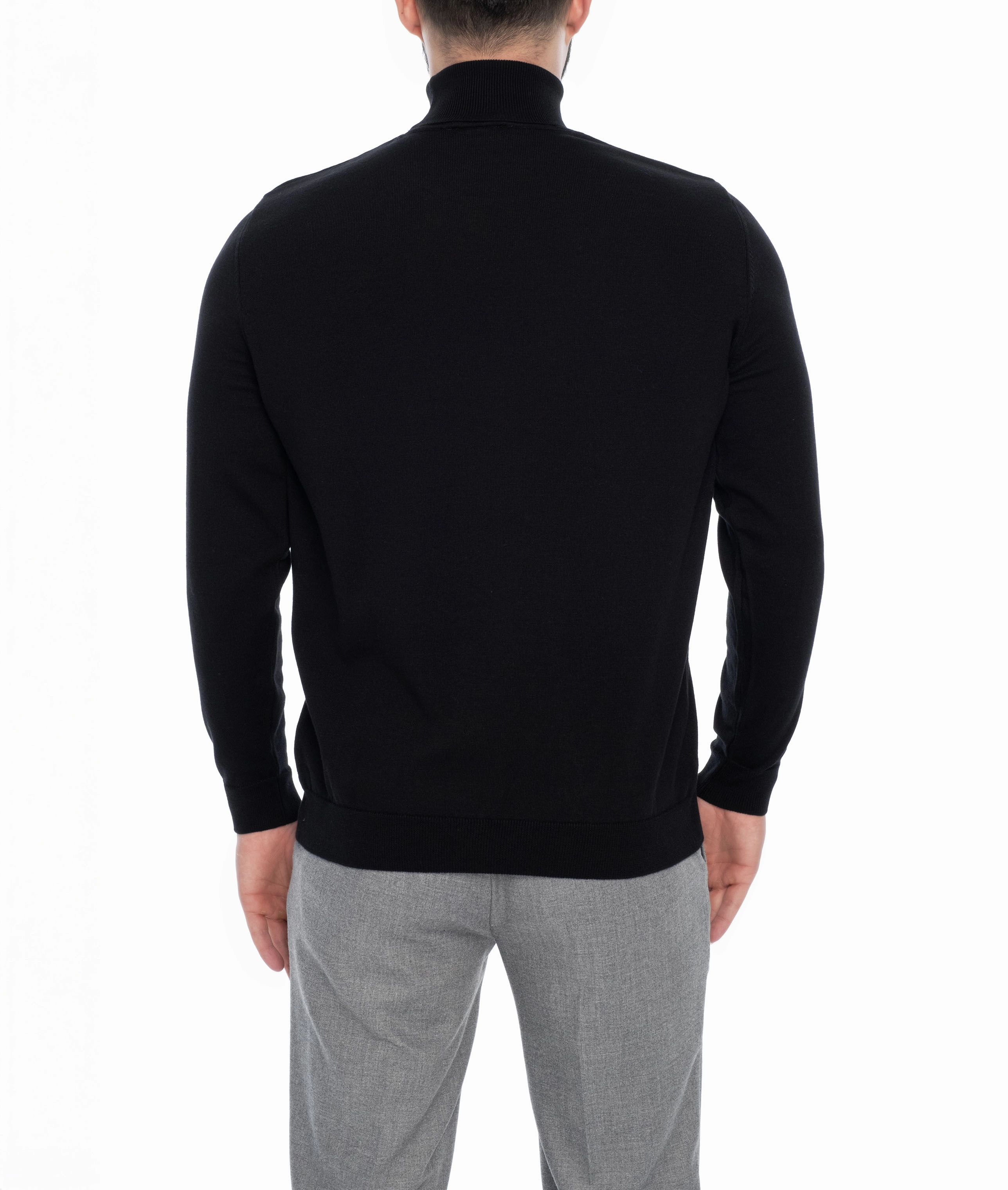 PORTLAND TURTLENECK SWEATER