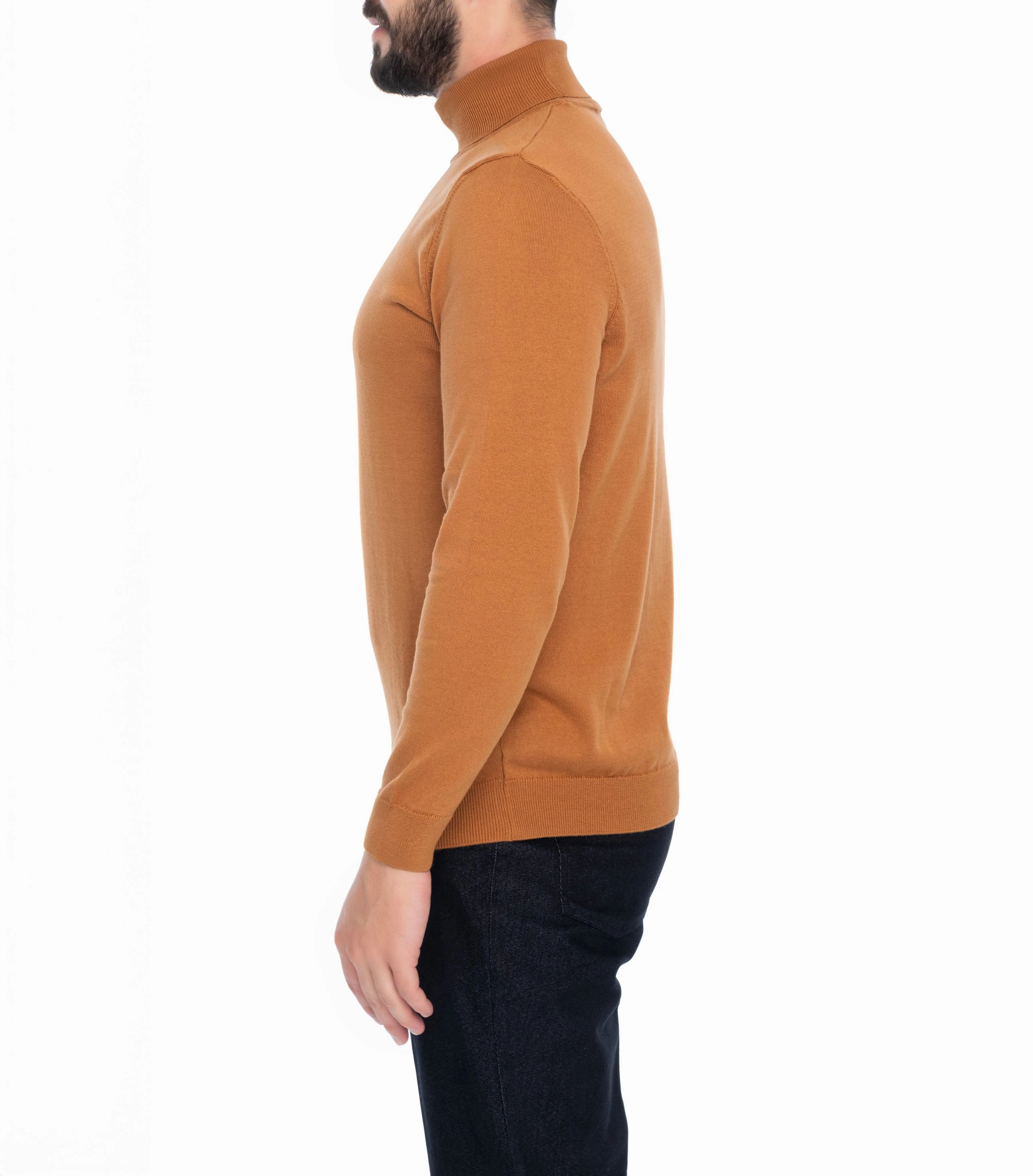 PORTLAND TURTLENECK SWEATER