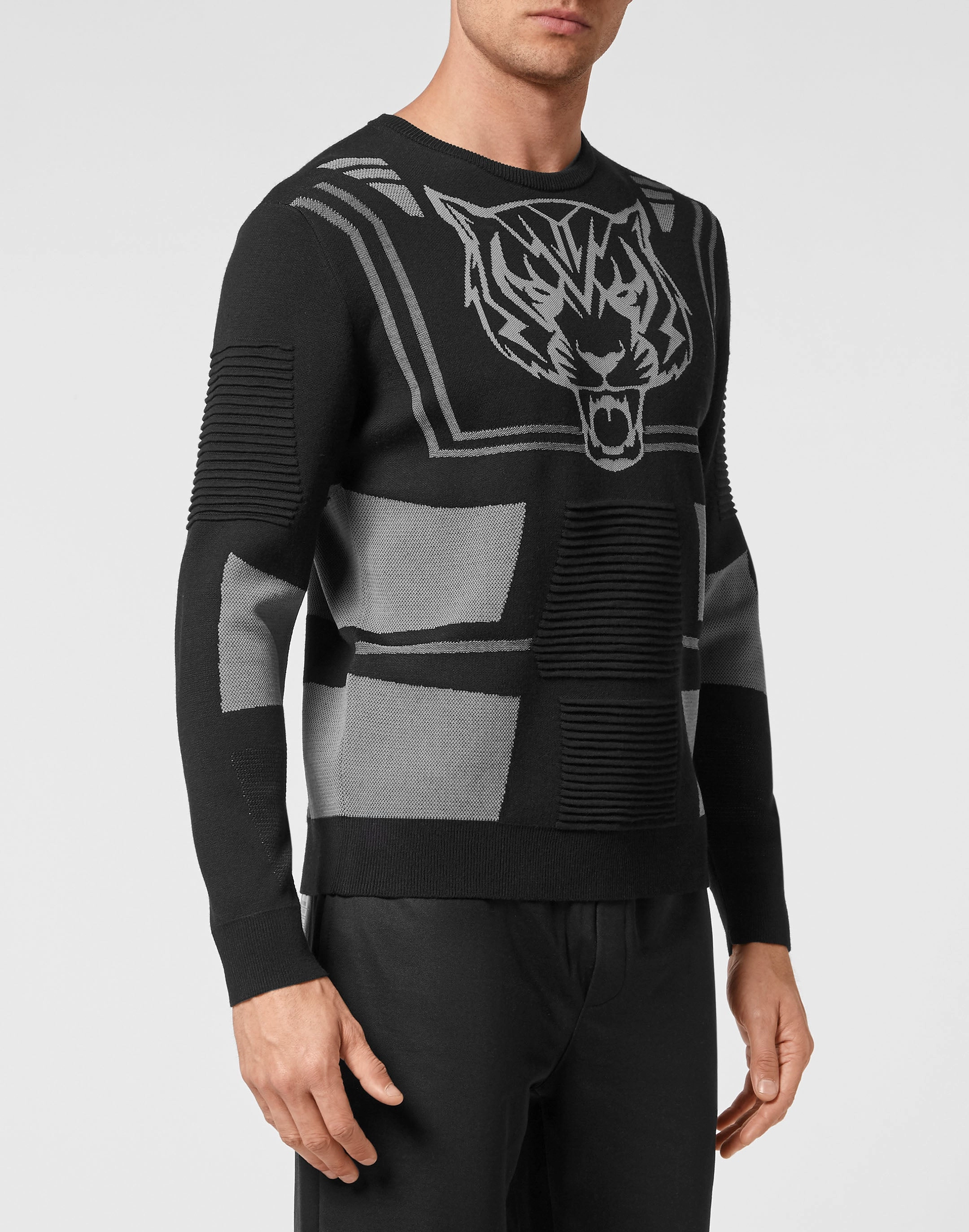 Pullover Round Neck LS