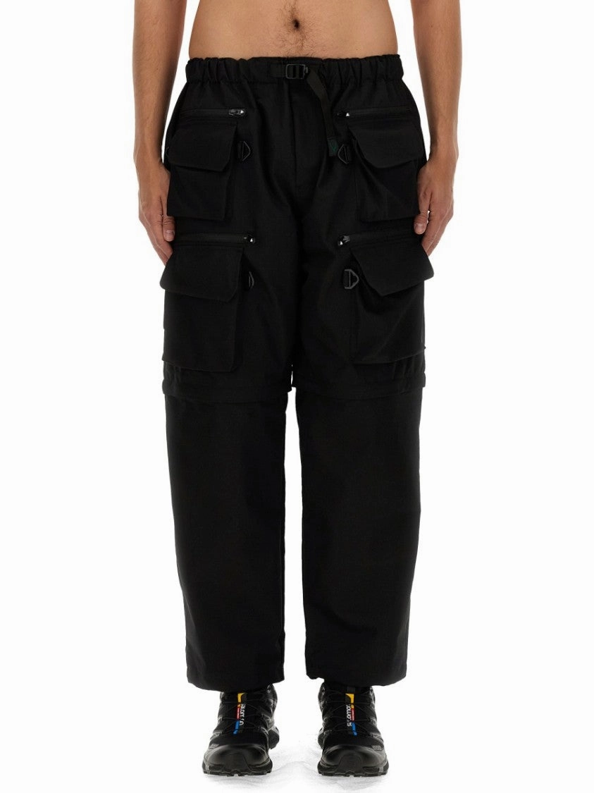 Relaxed Fit Black Cargo Pants