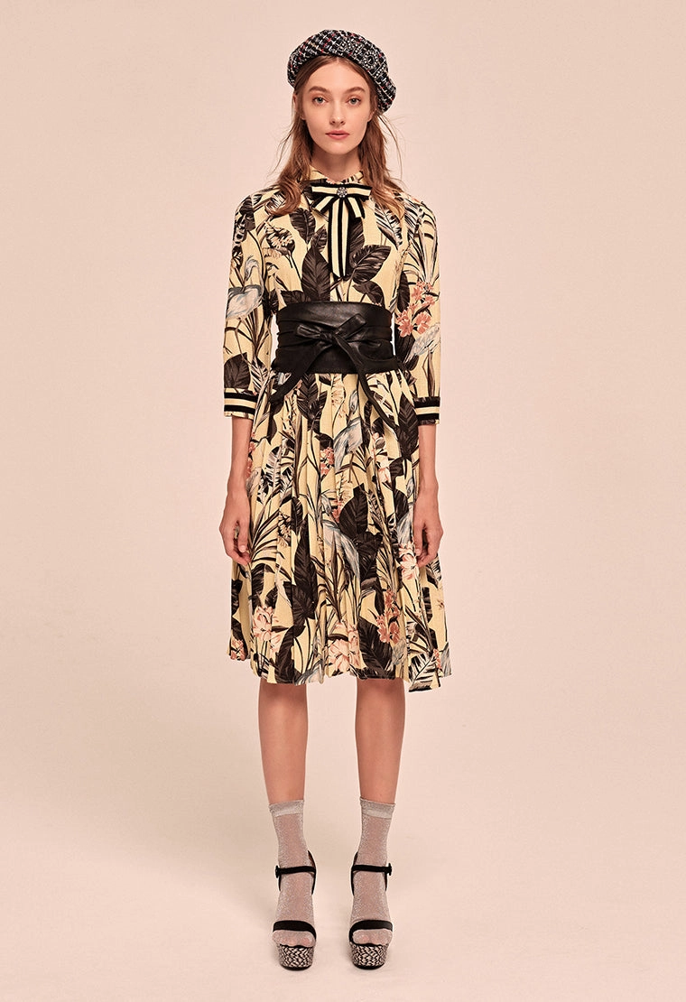 Retro tie collar chiffon dress