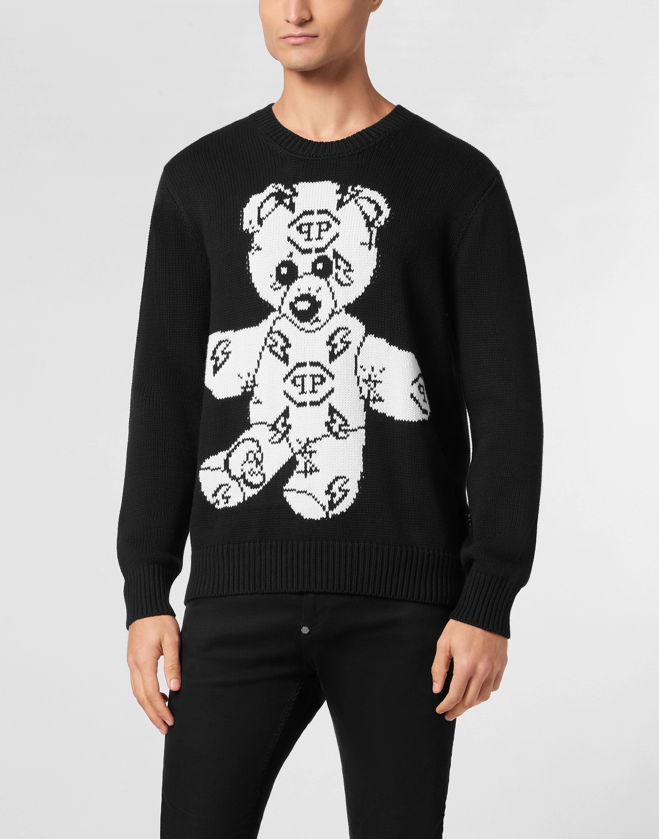 Round Neck Pullover Teddy Bear
