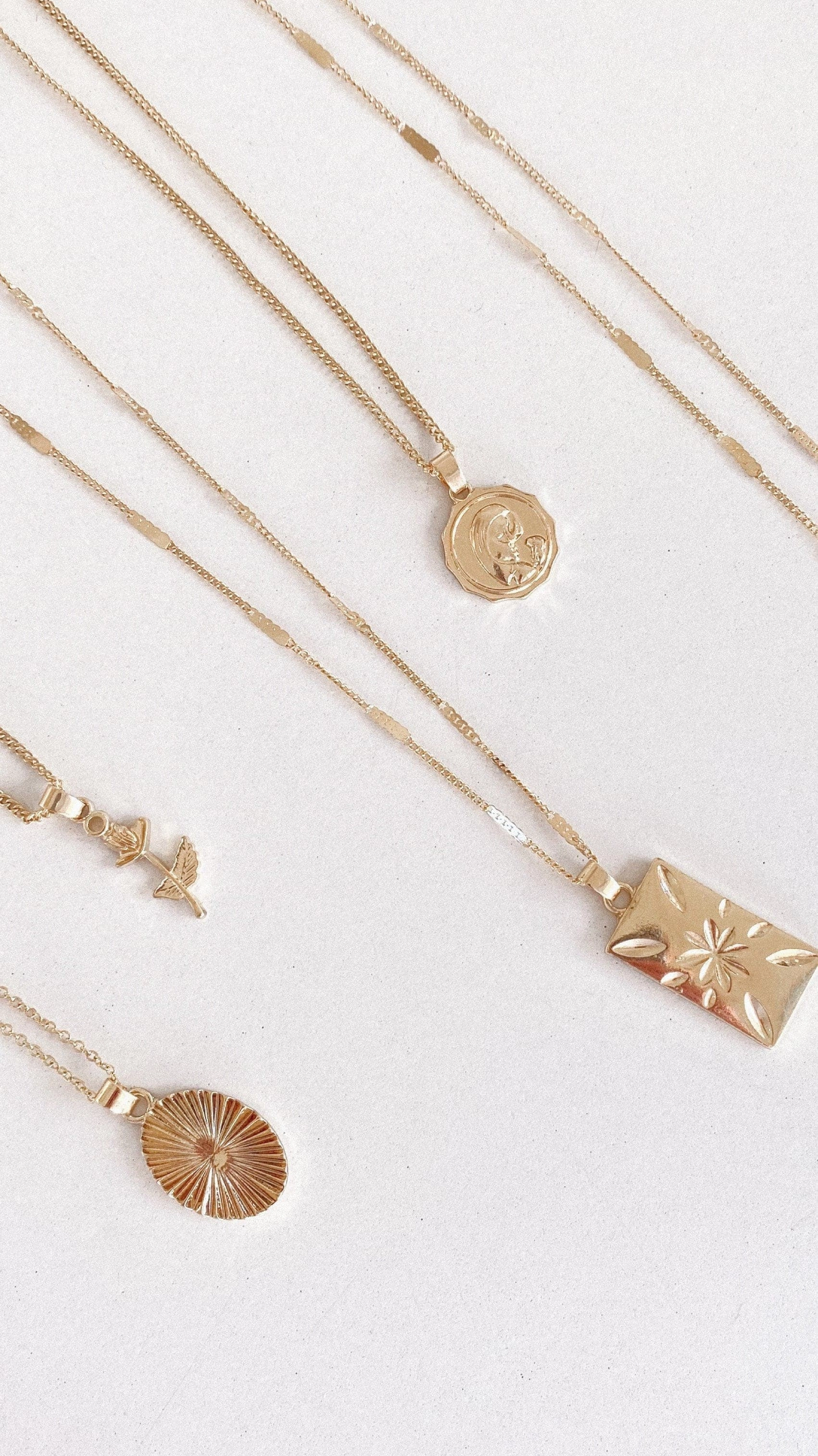 Sierra Fine Necklace Set - Gold