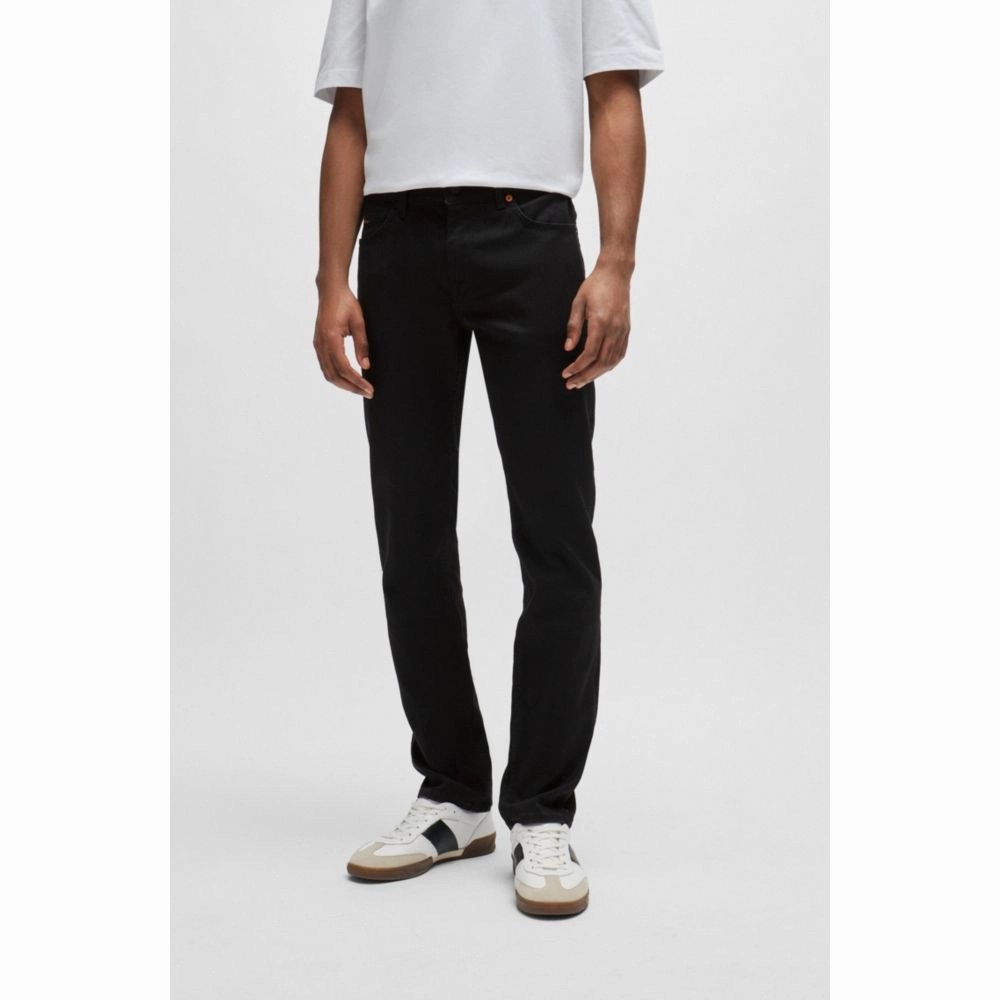 Slim-fit jeans in black comfort-stretch denim