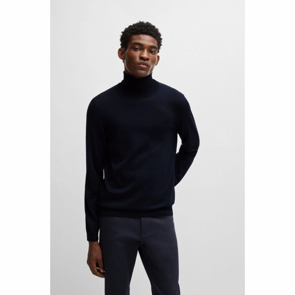 Slim-fit rollneck sweater in merino wool