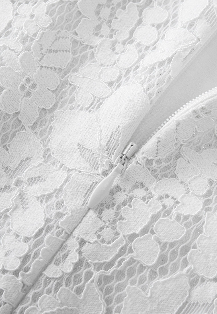 Stand-collar Luerx-trim Frayed-detail Lace Dress