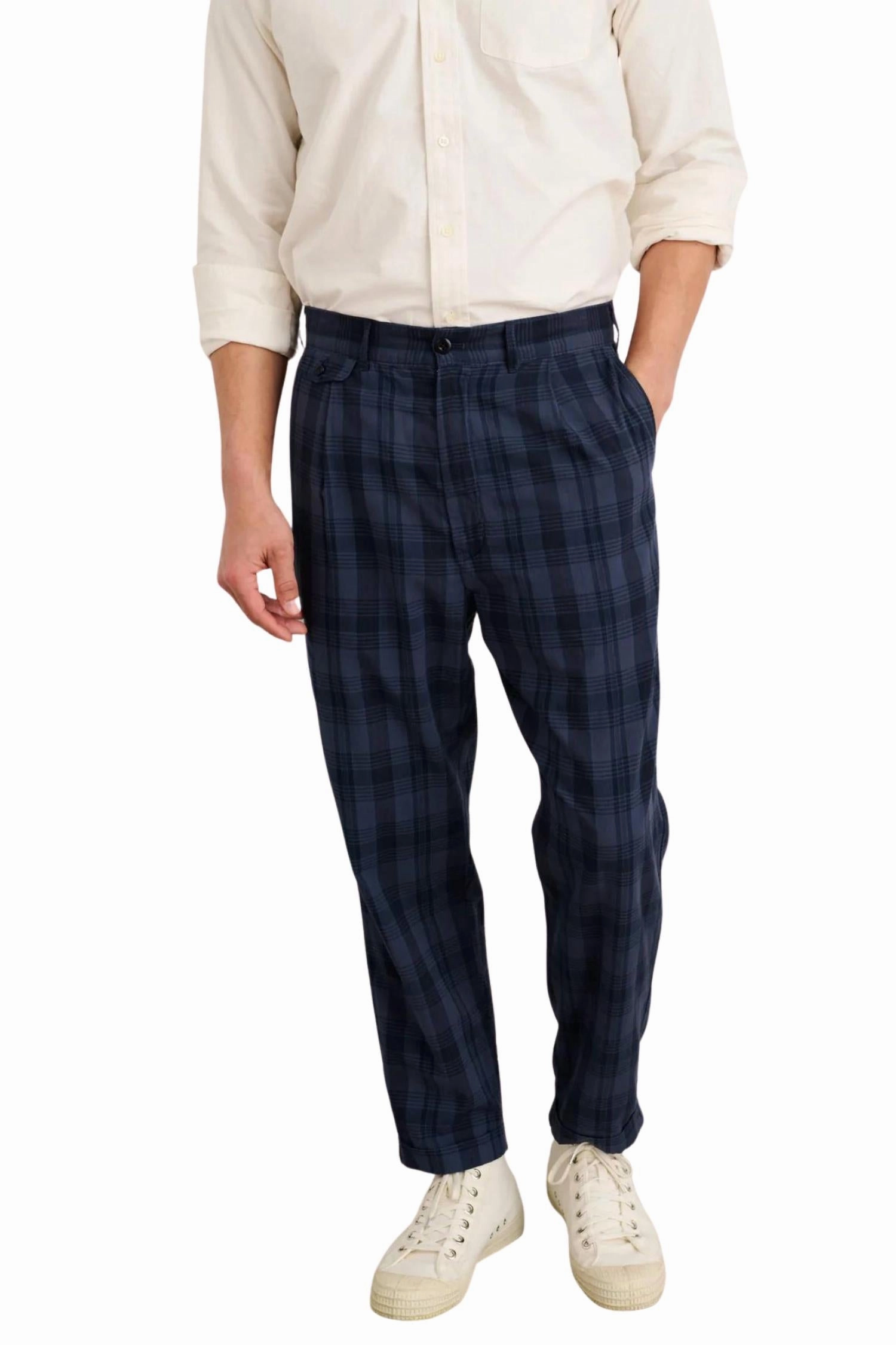 Standard Pleated Pant In Navy Madras