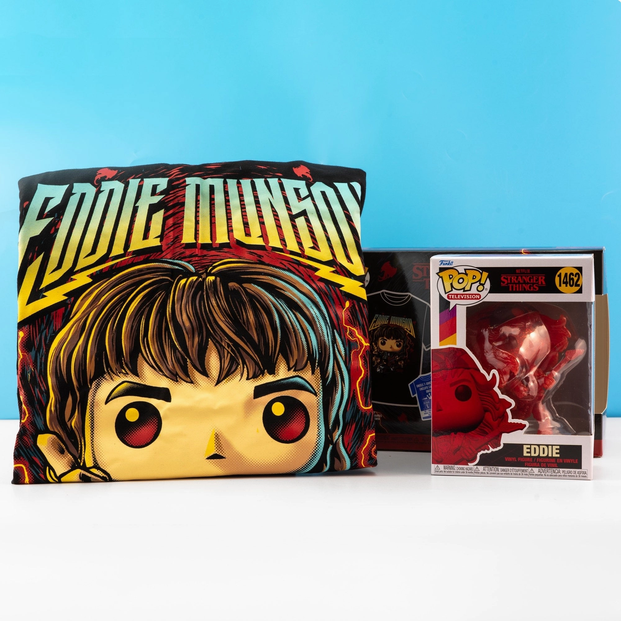 Stranger Things Hunter Eddie with Guitar Pop! Vinyl and Tee Set