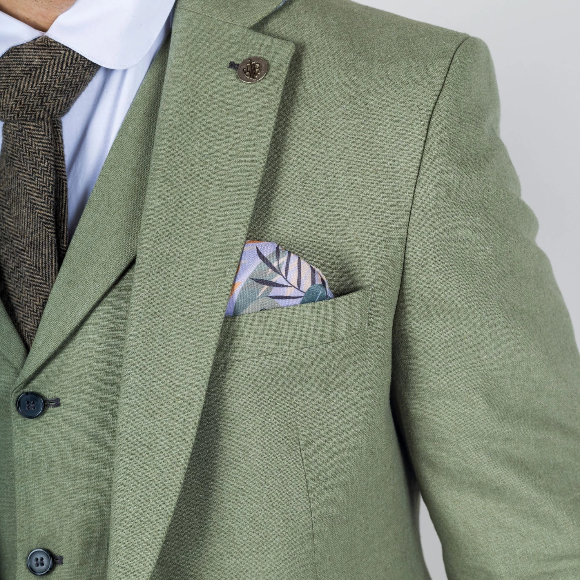 TP-22 3 Piece Linen Summer Suit