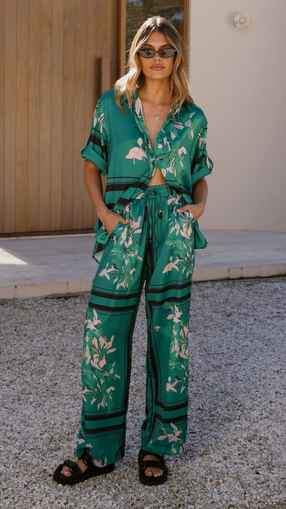 Valene Pants - Green/Pink Print